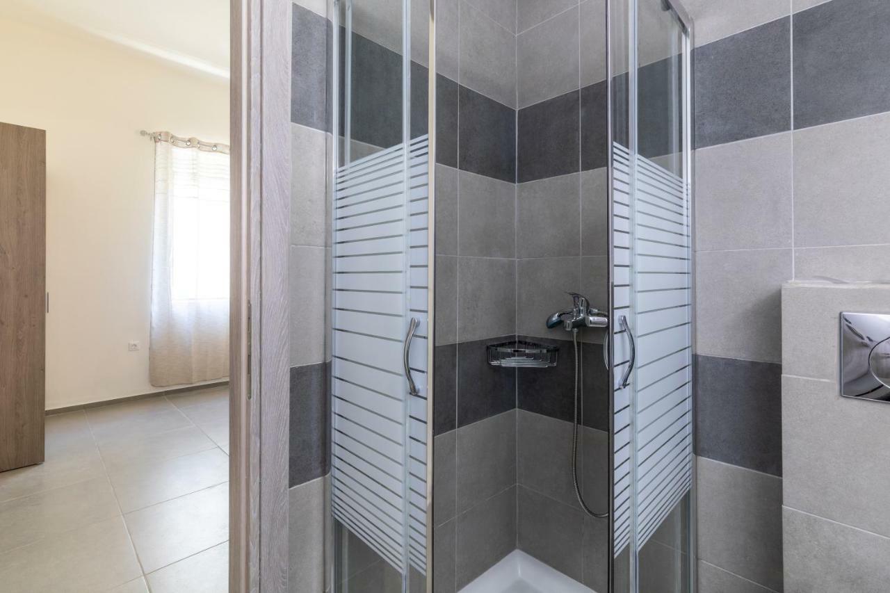 Rose Central Master Bedroom Apartment Rhodes City 외부 사진